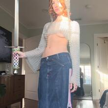  Nude
