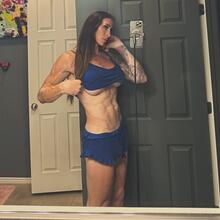  Nude