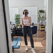  Nude