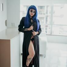  Nude