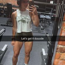  Nude