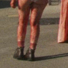  Nude