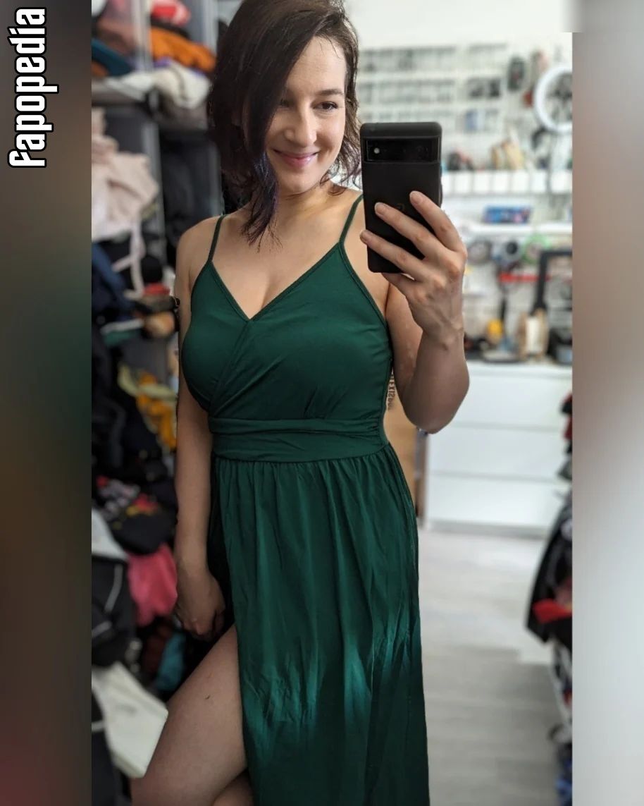 Haselnuuuss Nude Patreon Leaks Photo 7377989 Fapopedia