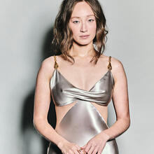  Nude