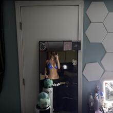  Nude