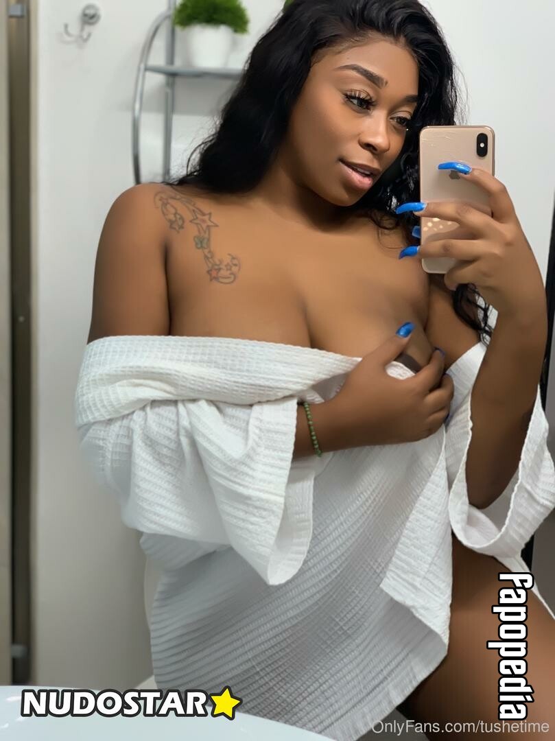 Holly Tushe Nude OnlyFans Leaks