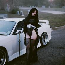  Nude