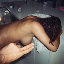  Nude