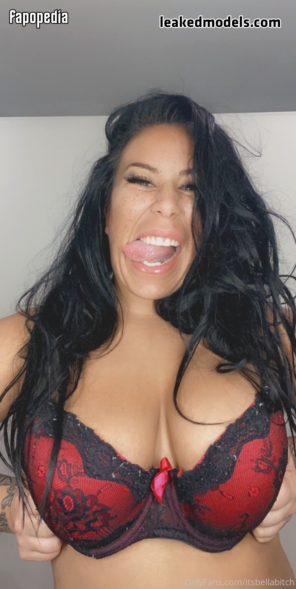 Itsbellabitches Nude OnlyFans Leaks