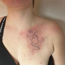  Nude