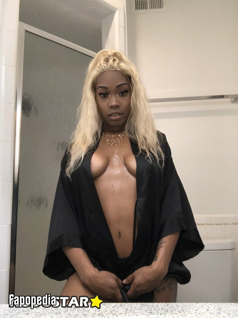 IvyTheCharacter Nude OnlyFans Leaks