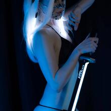  Nude