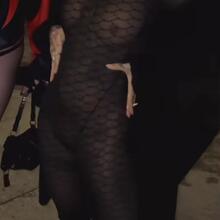  Nude