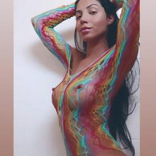  Nude