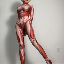  Nude
