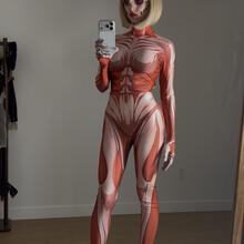  Nude