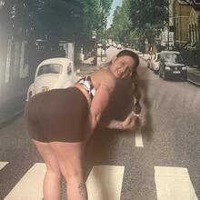  Nude