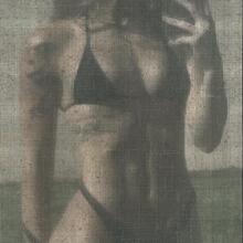  Nude