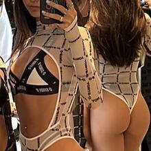  Nude