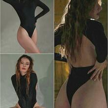  Nude