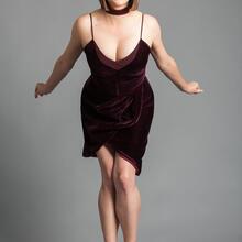  Nude