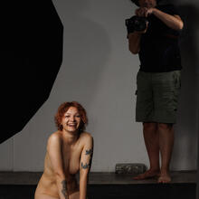  Nude