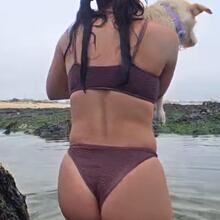  Nude