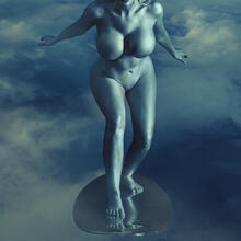  Nude