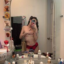  Nude