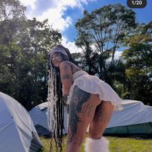  Nude