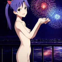  Nude