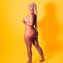  Nude