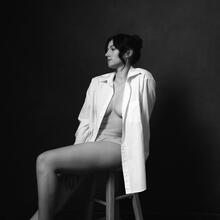  Nude