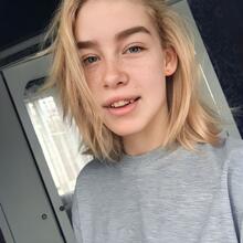 Laura22777 Nude OnlyFans Leaks 2025 - Fapopedia