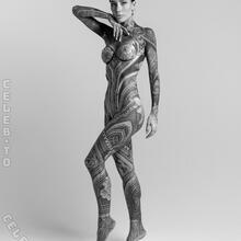  Nude