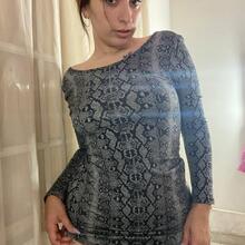  Nude