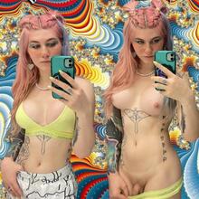  Nude