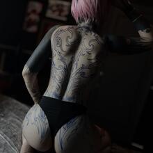  Nude