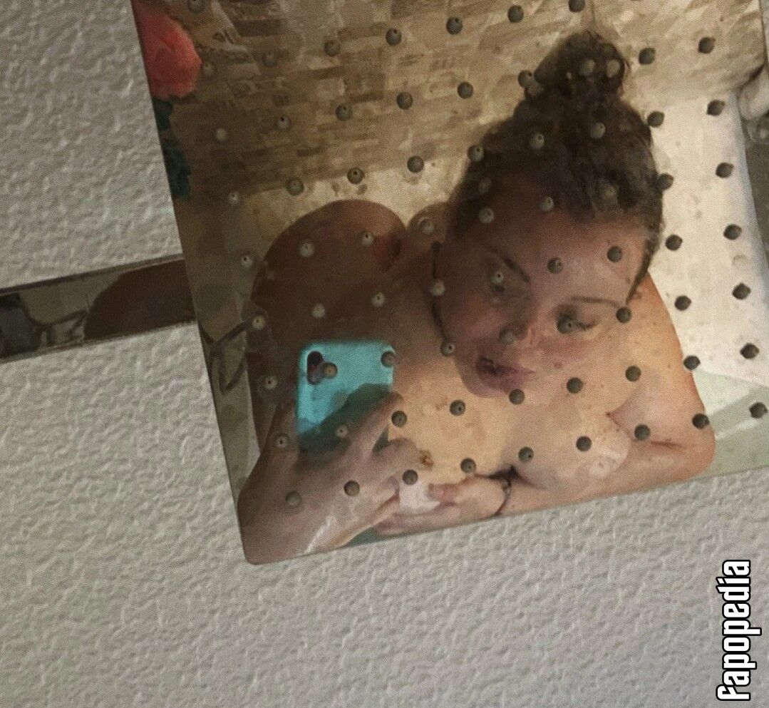LuciaMaison Nude OnlyFans Leaks