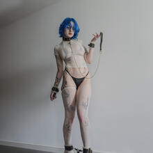  Nude