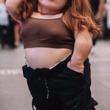  Nude
