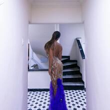  Nude