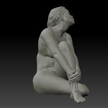  Nude