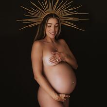  Nude