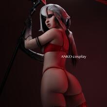  Nude