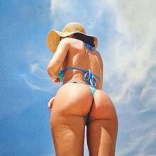 Nude
