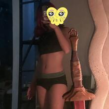  Nude