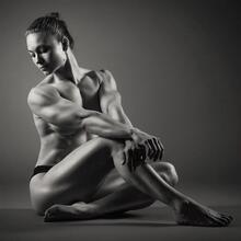  Nude