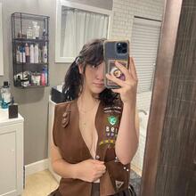  Nude