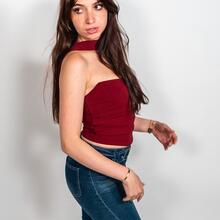  Nude